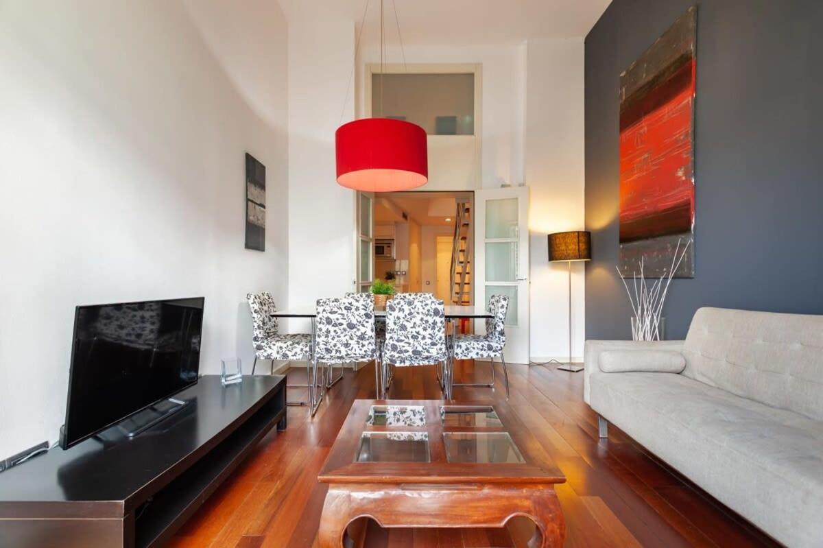 3bedroom Duplex With Balcony In Plaza Cataluna Barcelona