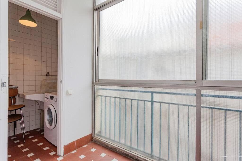 Apartamento Big For 14 In The Heart Of Eixample Barcelona