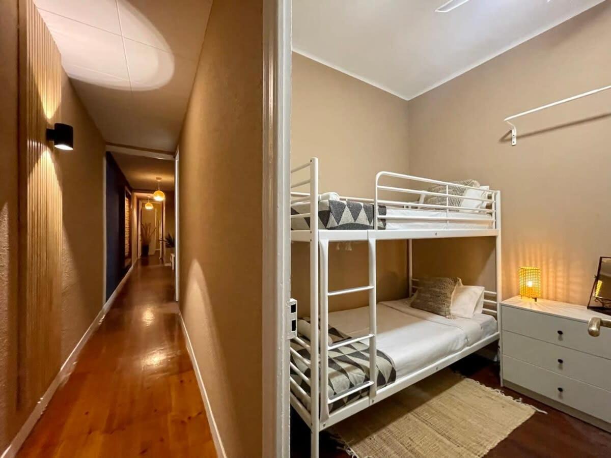Apartamento Sagrada Familia 4bd Only For Families Or Business Groups Barcelona