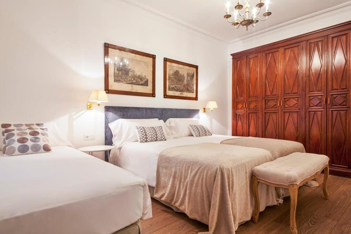 Apartment Casa Batllo - Luxury Historic 4bd 4bth For 9 Guests Barcelona