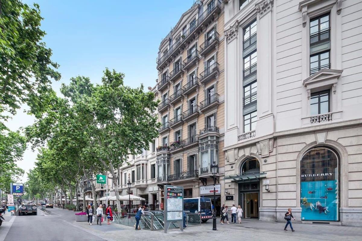 Casa Batllo - Luxury Historic 4bd 4bth For 9 Guests Apartment Barcelona