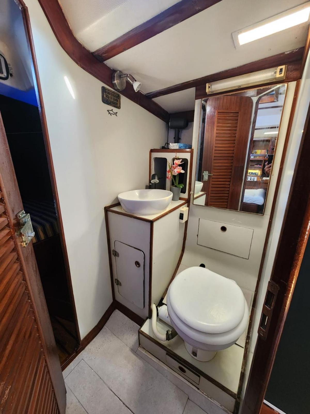 Sailboat Hotel en barco