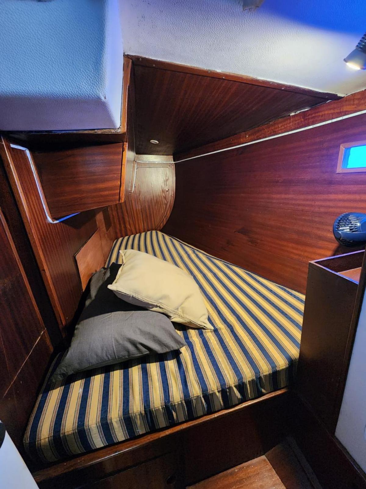 Sailboat Hotel en barco *