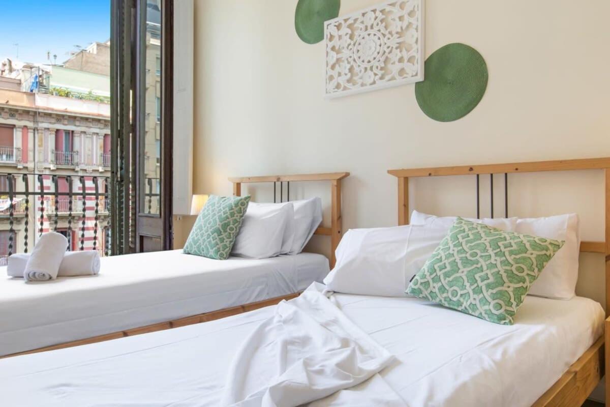 Paseo St Joan Classic 4bd For 10 Guests Apartment