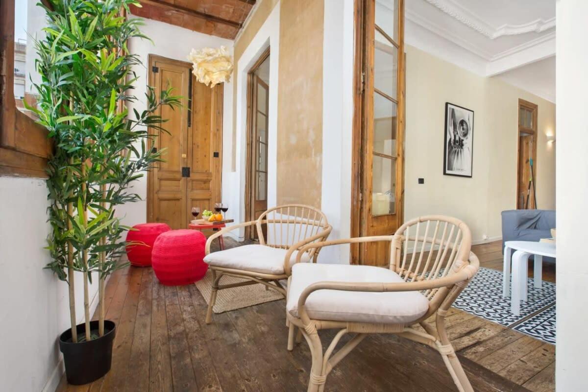 Apartment Paseo St Joan Classic 4bd For 10 Guests *
