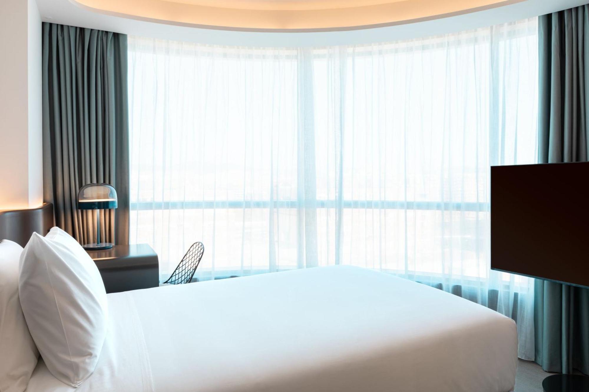 Hotel Labtwentytwo Barcelona, A Tribute Portfolio By Marriott 4*