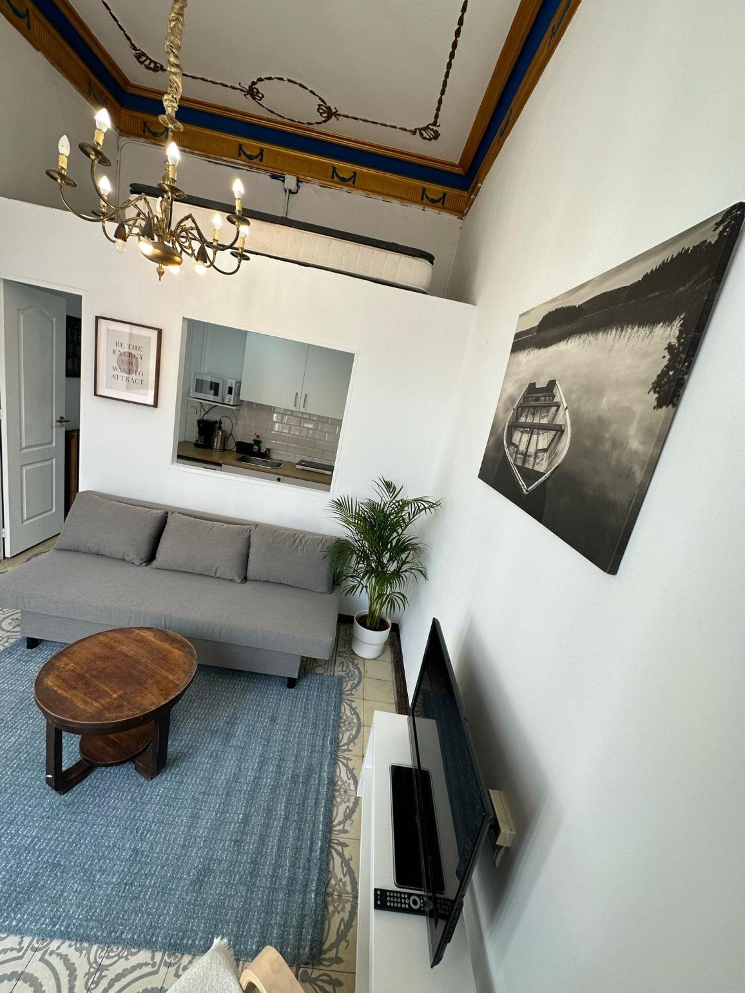 Barcelona Central Apartments