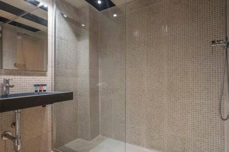 Apartamento Bright And Modern Duplex With Terrace In Eixample District P2 *