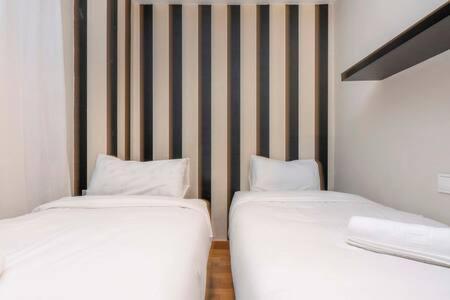 Bright And Modern Duplex With Terrace In Eixample District P2