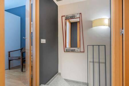 Apartamento Bright And Modern Duplex With Terrace In Eixample District P2