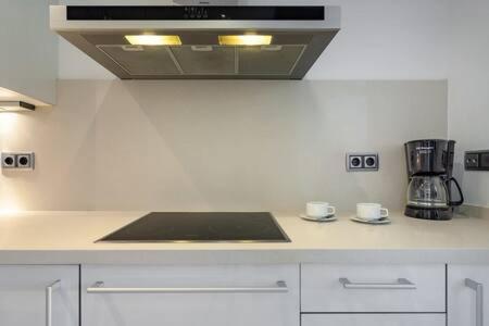 Wonderful 2-bd With Balcony Plaza Cataluña