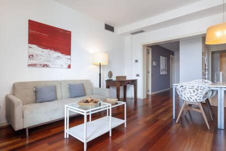 Apartamento Wonderful 2-bd With Balcony Plaza Cataluña