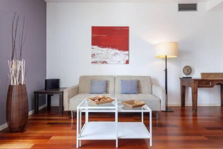 Apartamento Wonderful 2-bd With Balcony Plaza Cataluña Barcelona