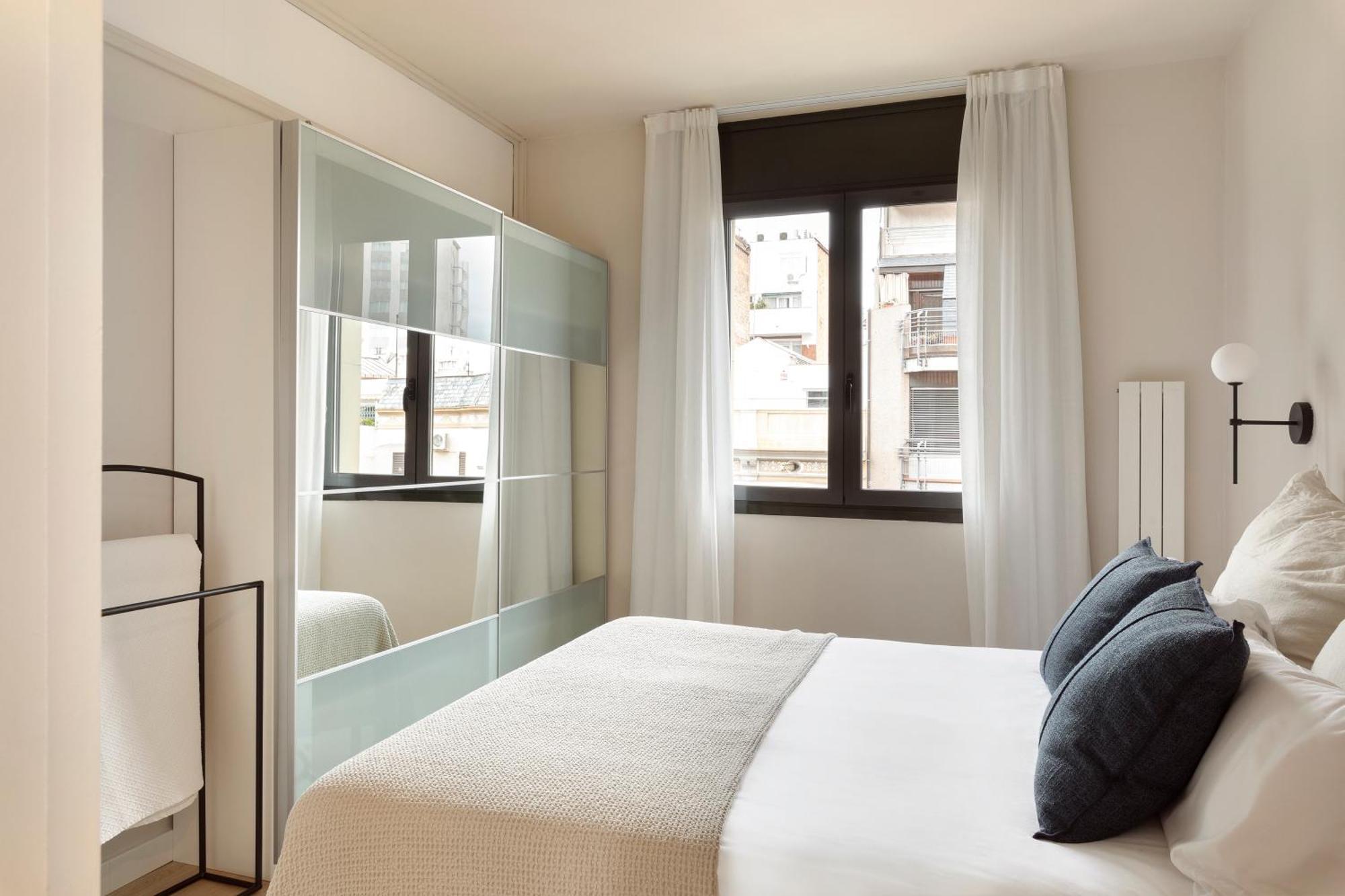 Apartment C211 *
