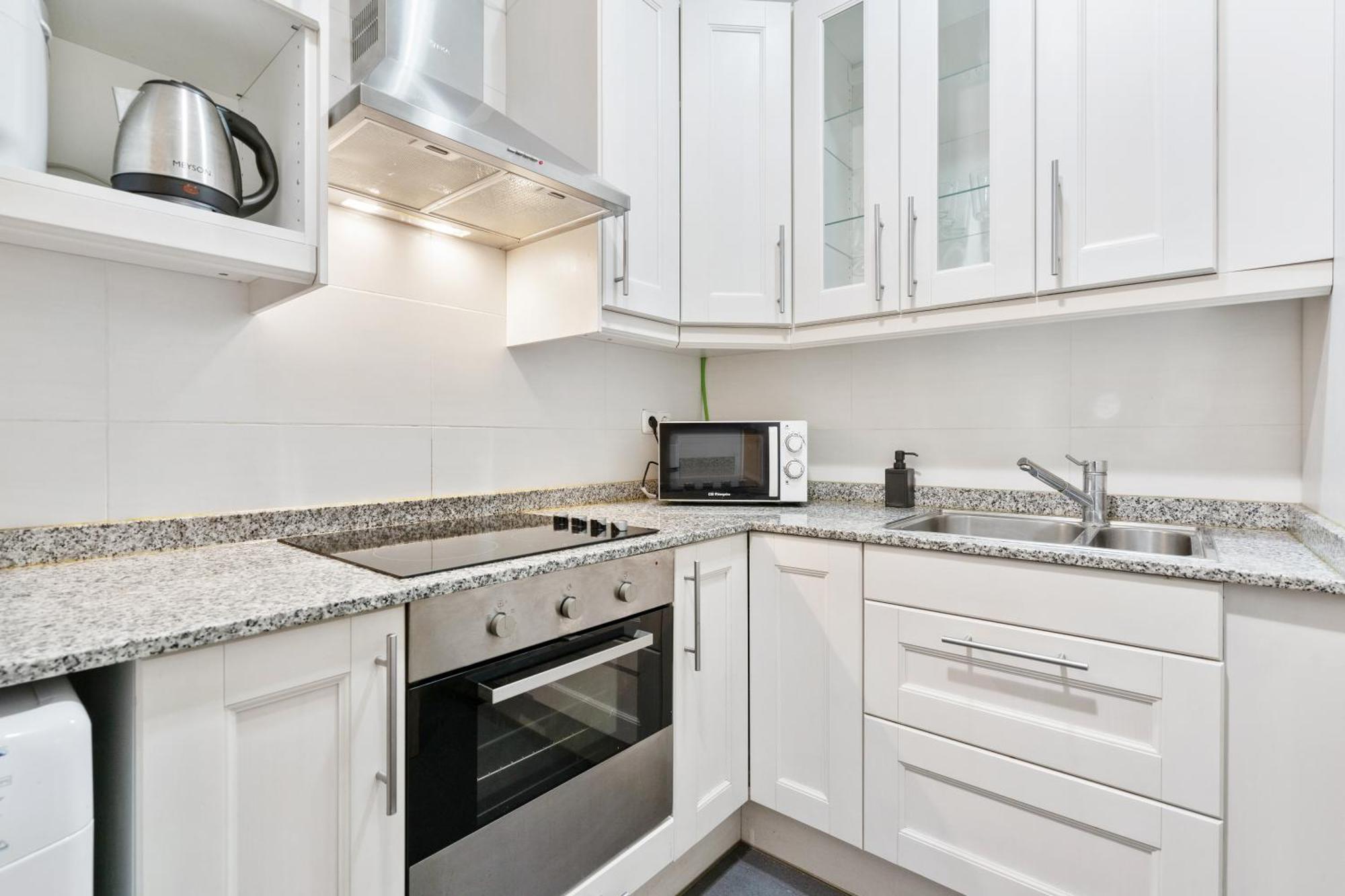 Recently Renovated 2 Bedroom In Eixample