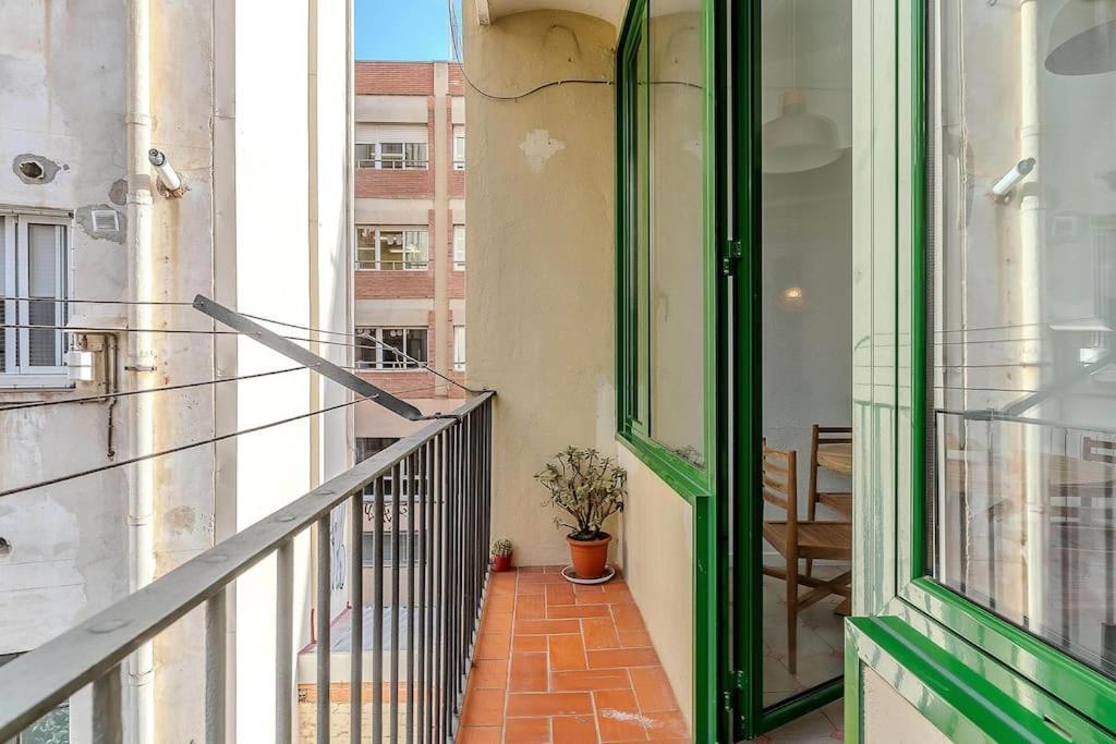 Canela Homes Fontana Apartment Barcelona