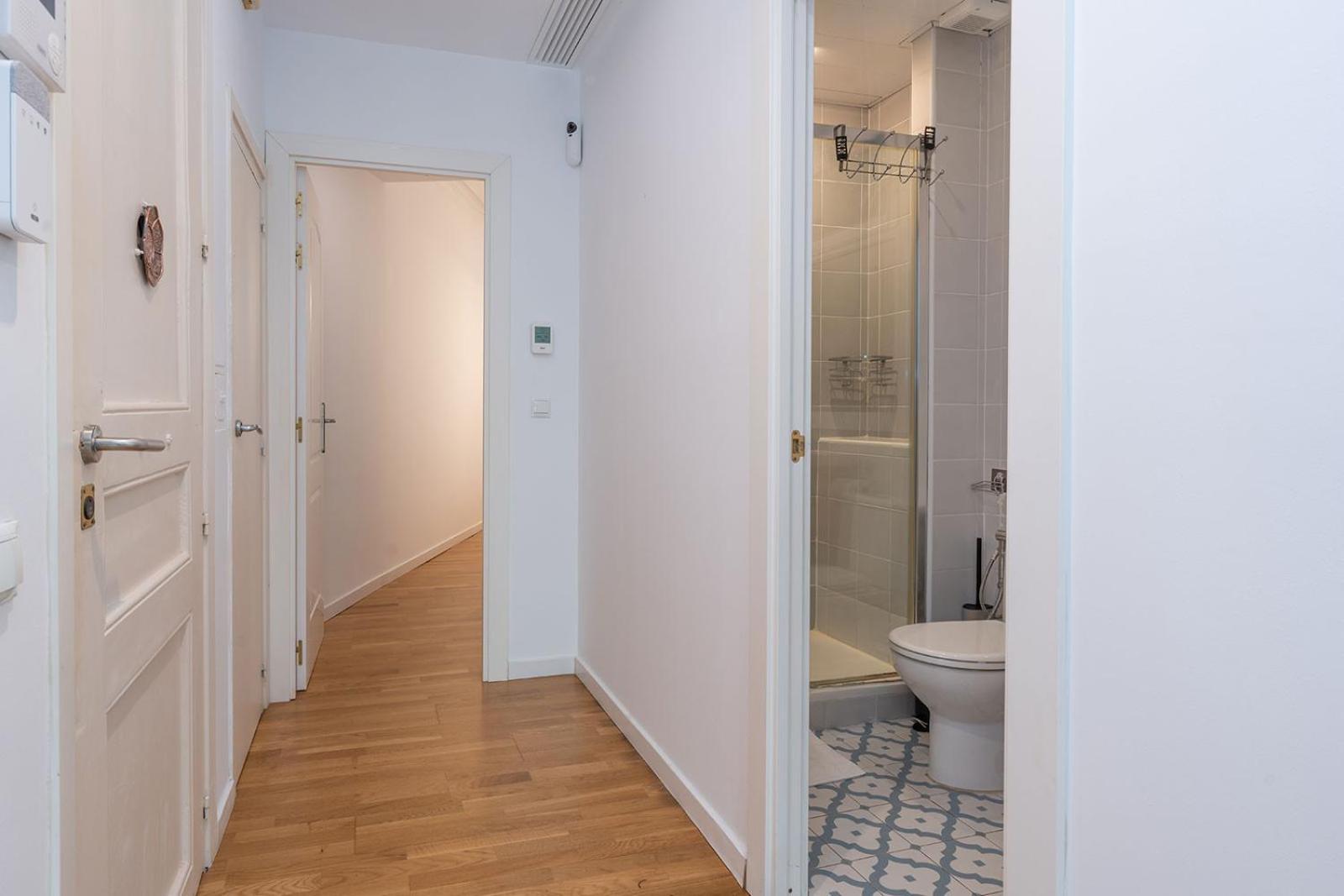Bright And Cozy Flat In The Heart Of The *