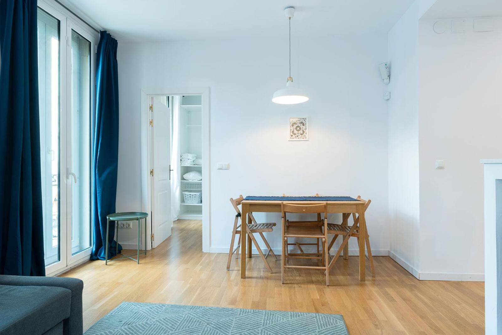 Bright And Cozy Flat In The Heart Of The * Barcelona
