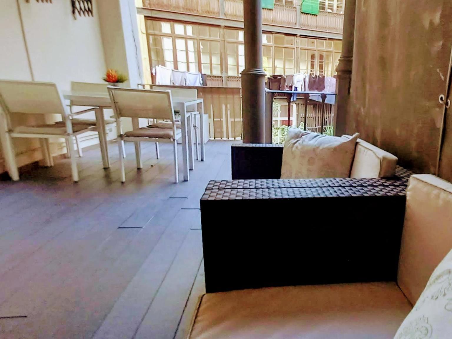 Eixample Patio Views With Amazing Terrace Apartamento Barcelona