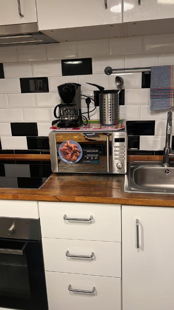 Bonito Apartamento En Zona Centrica De Barcelona