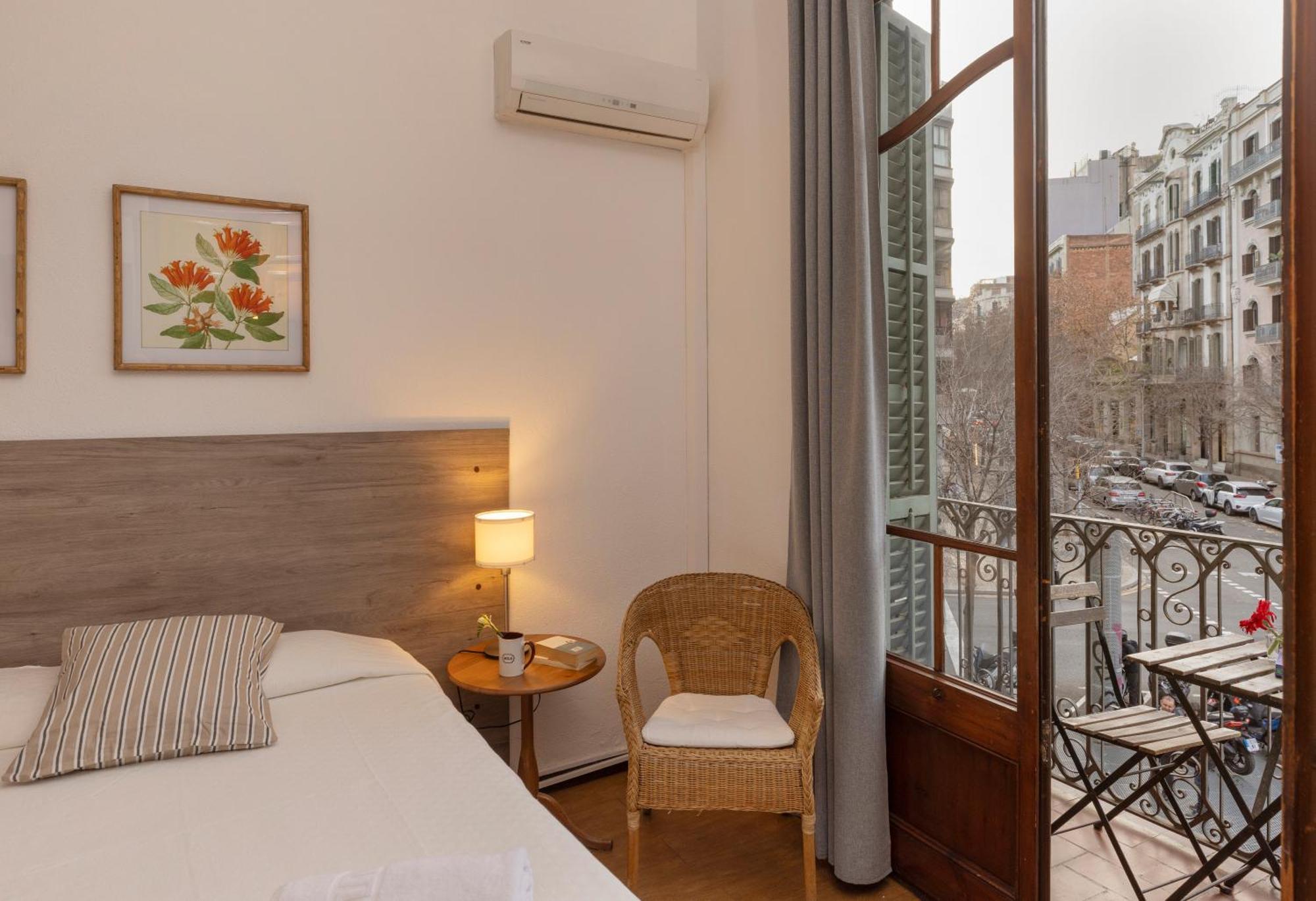 Ally's Bed&breakfast, Bed & Breakfast Barcelona
