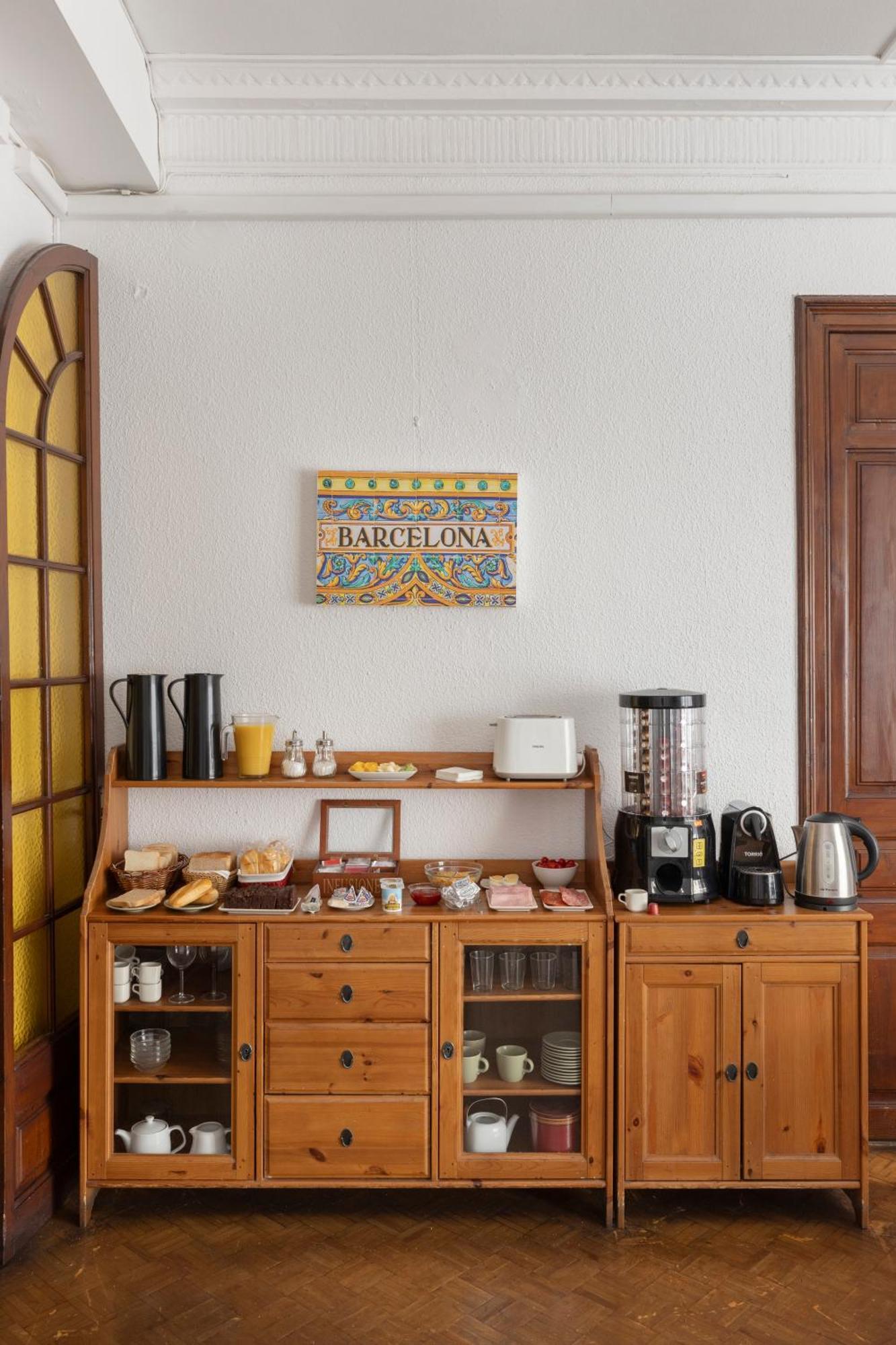 Ally's Bed&breakfast, 2* Barcelona