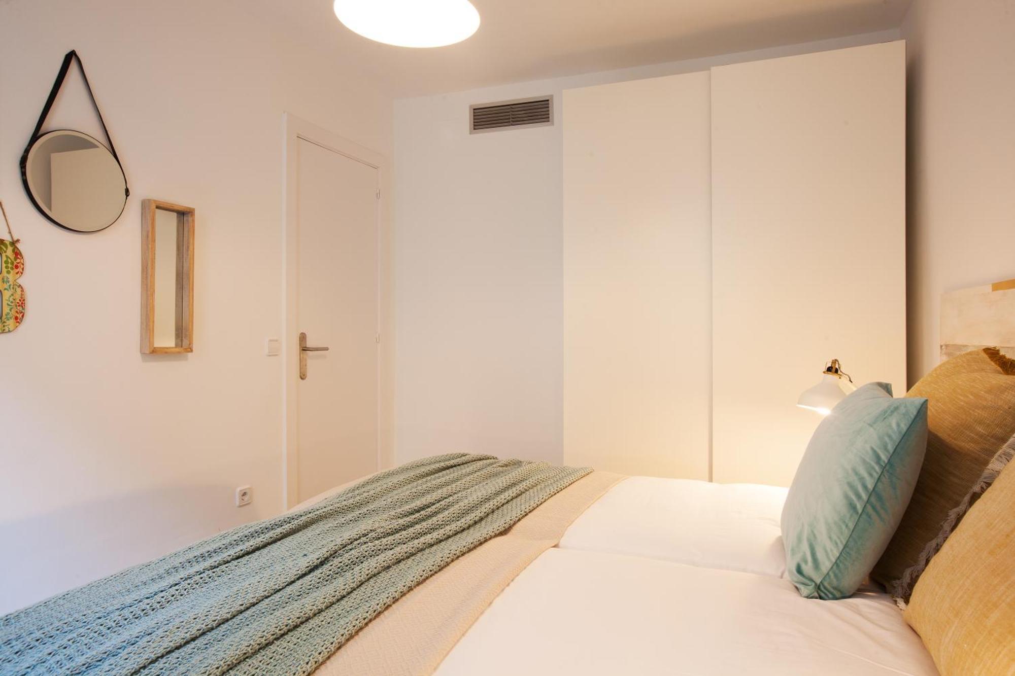 Click&flat Seneca * Barcelona