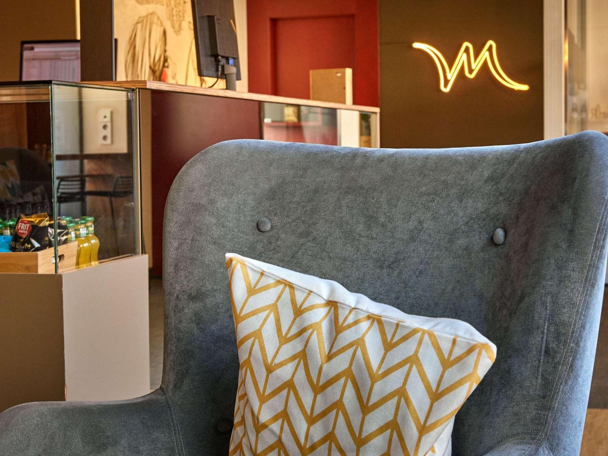 Mercure Condor Hotel 4*
