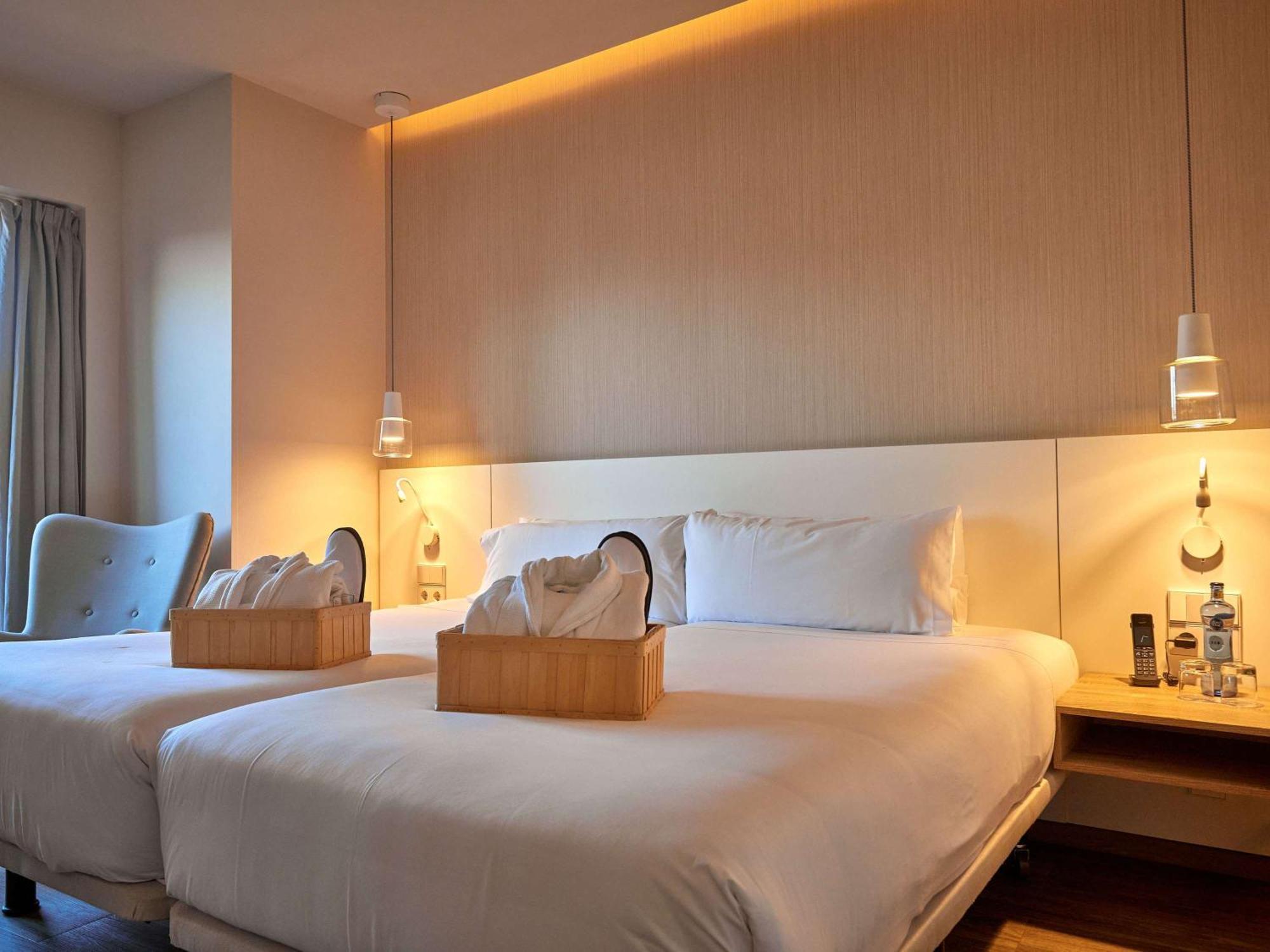 Mercure Condor 4*