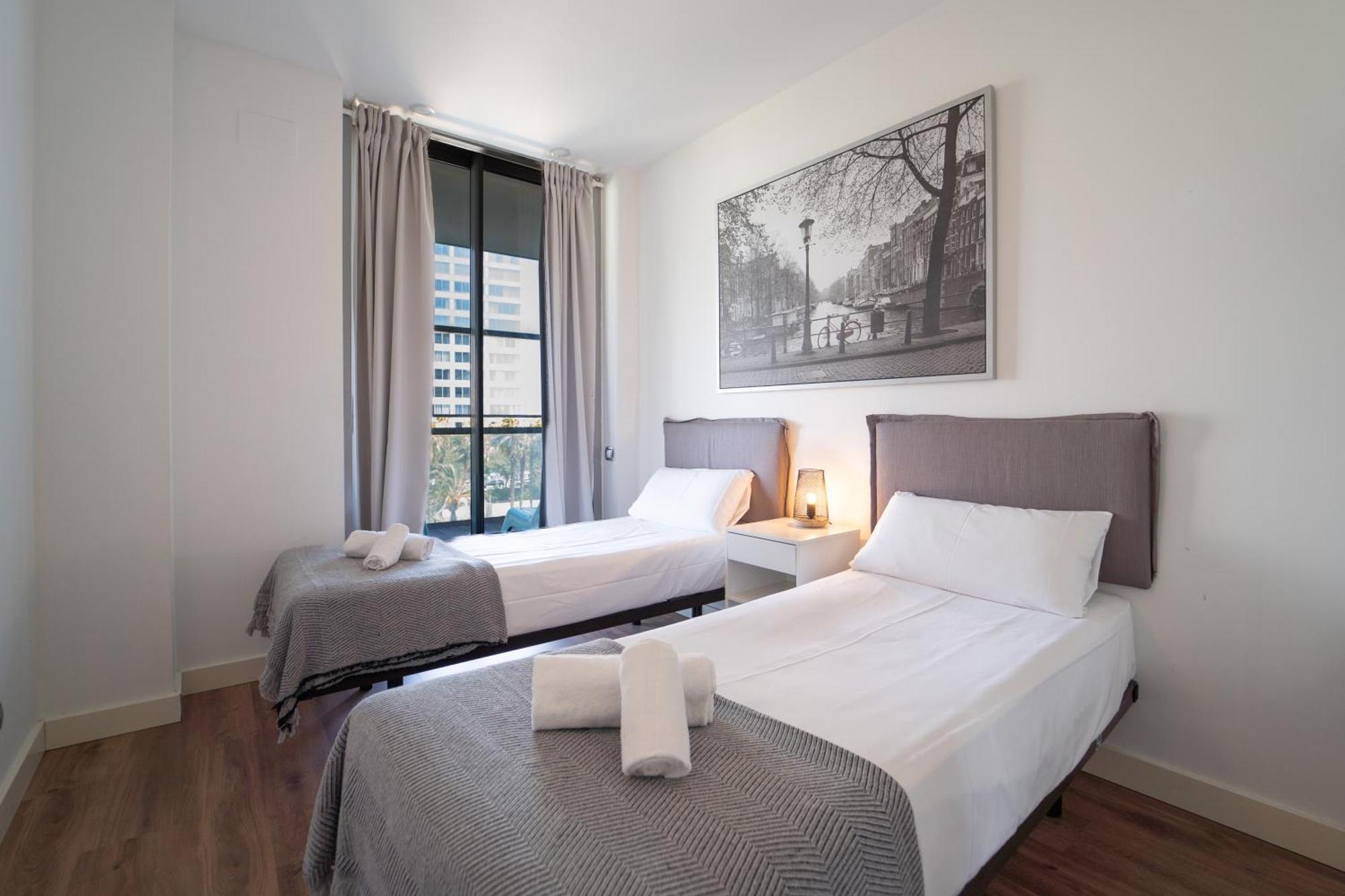 Apartment Unique Rentals-seafront Luxe *