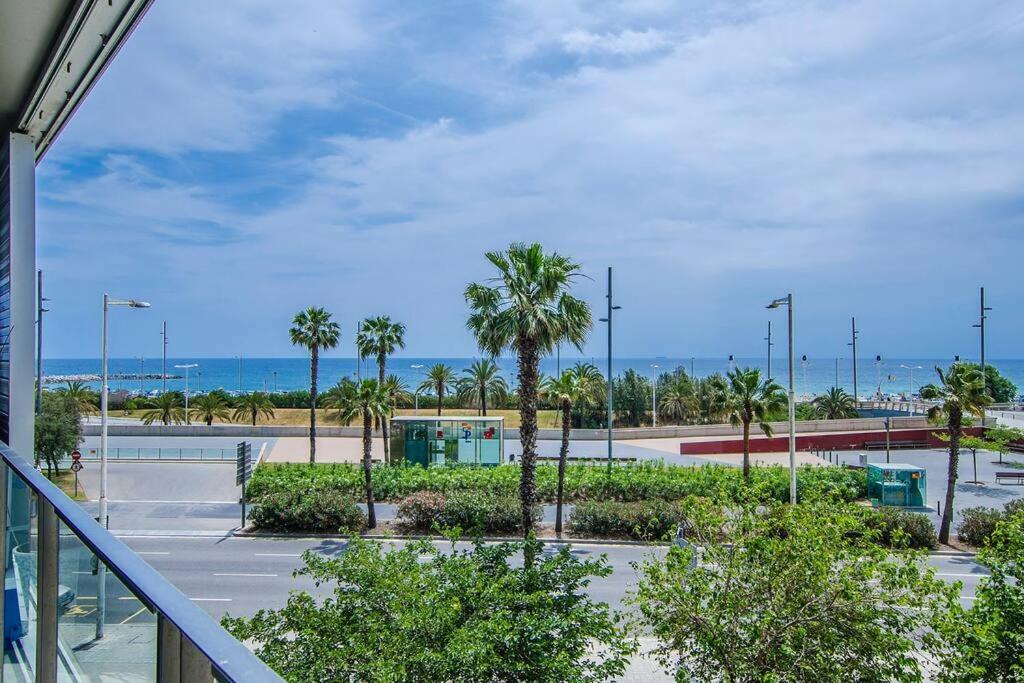Unique Rentals-seafront Luxe Apartment Barcelona
