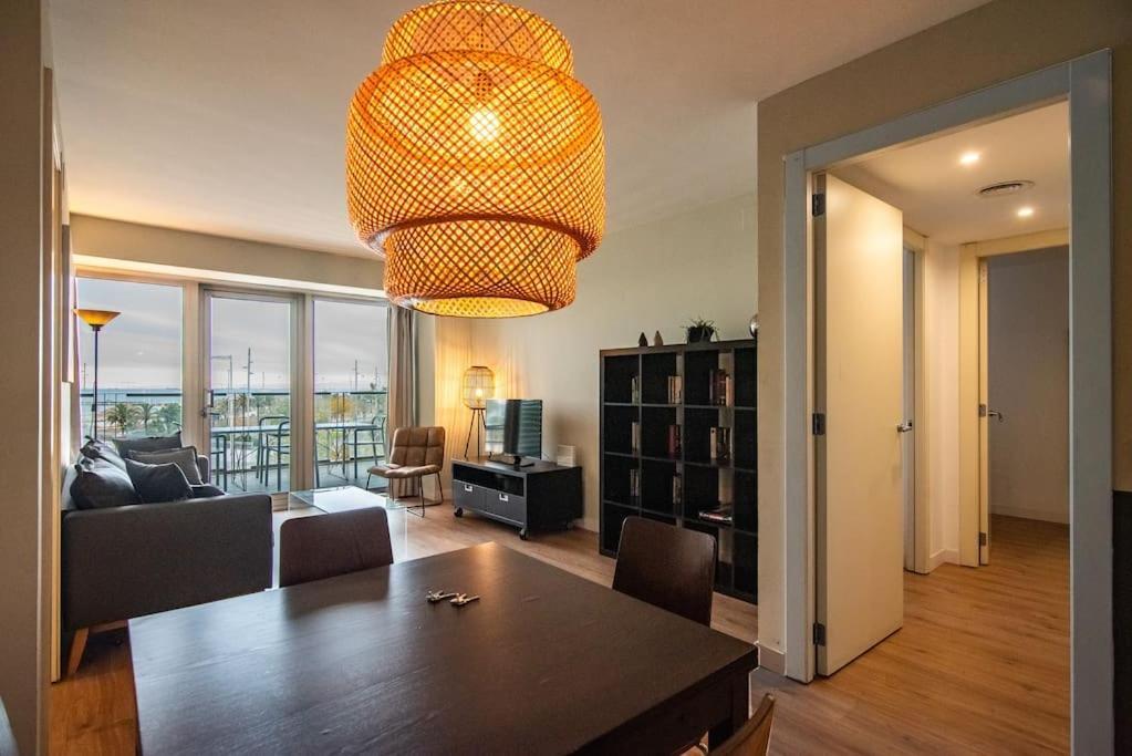 Apartment Unique Rentals-seafront Luxe *