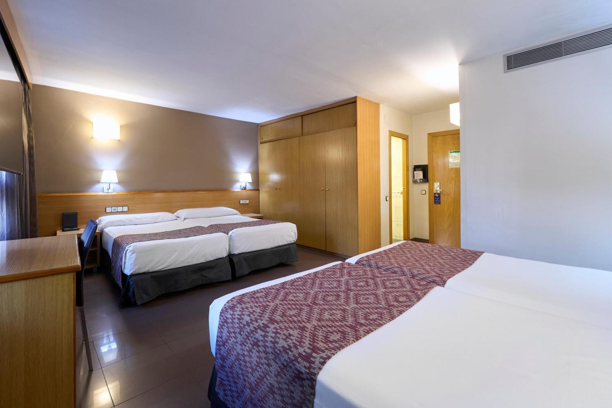 Hotel Catalonia Park Güell