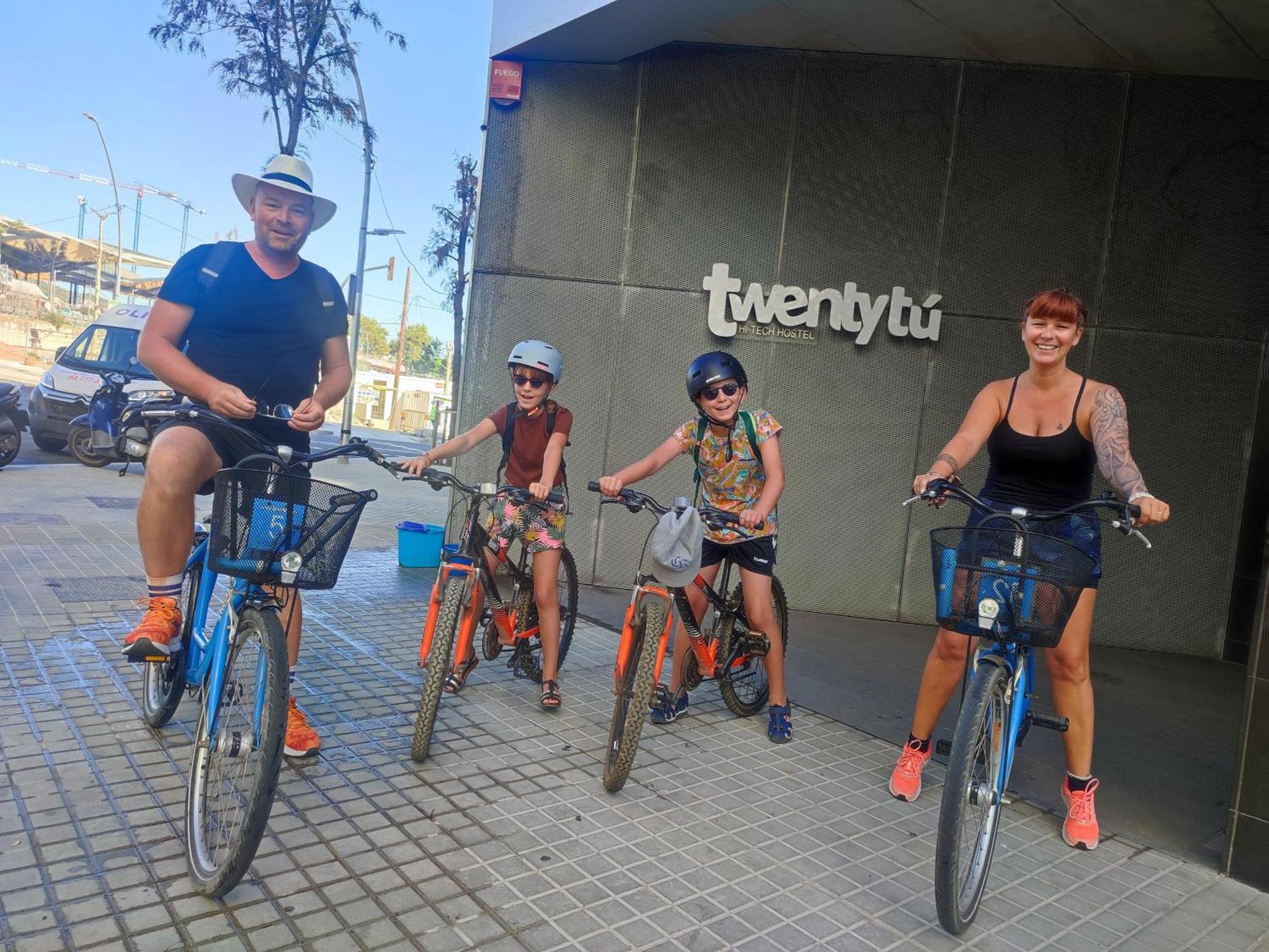 Twentytú * Barcelona