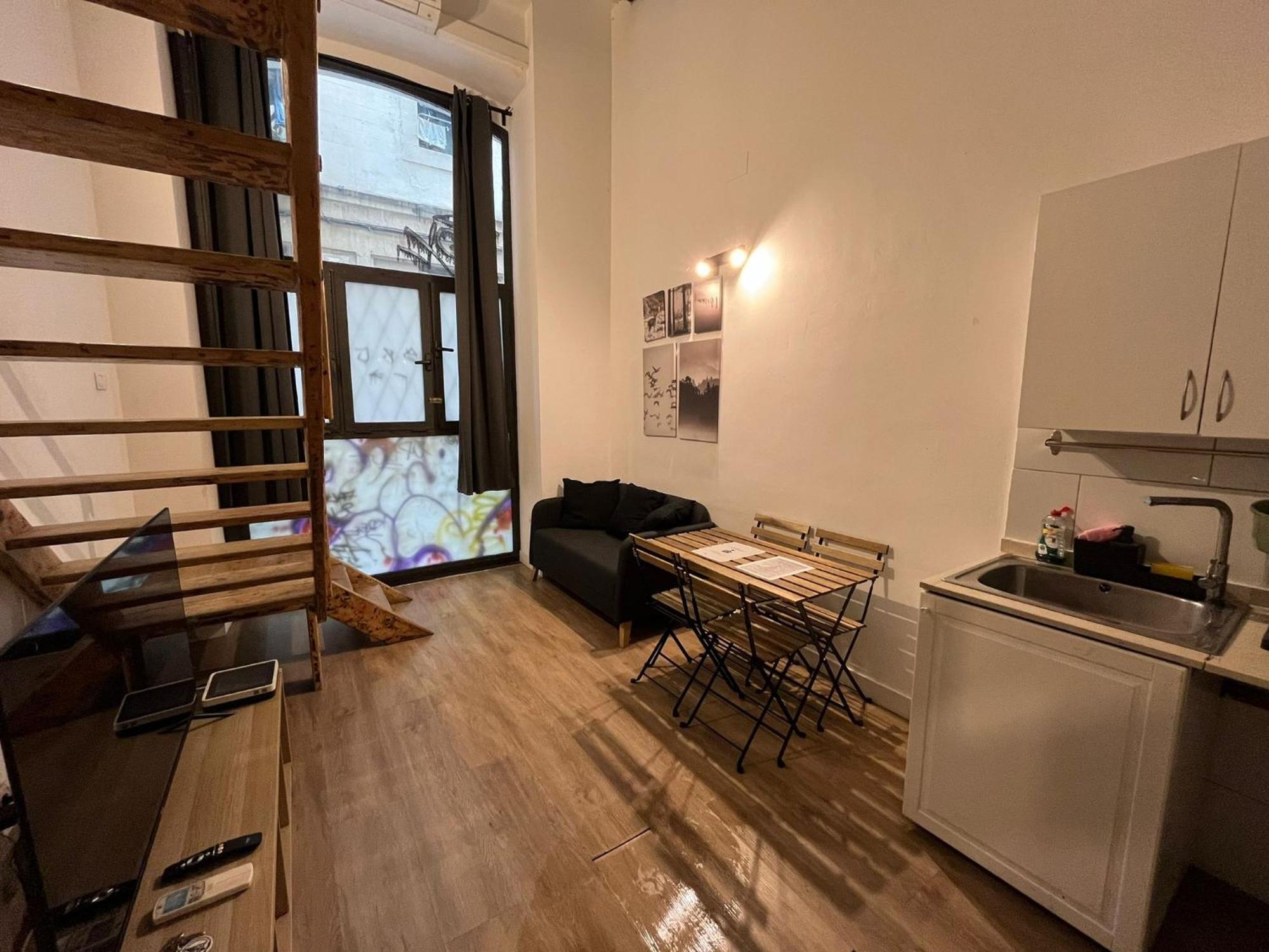Apartamento Charm In The Heart Of Raval Barcelona