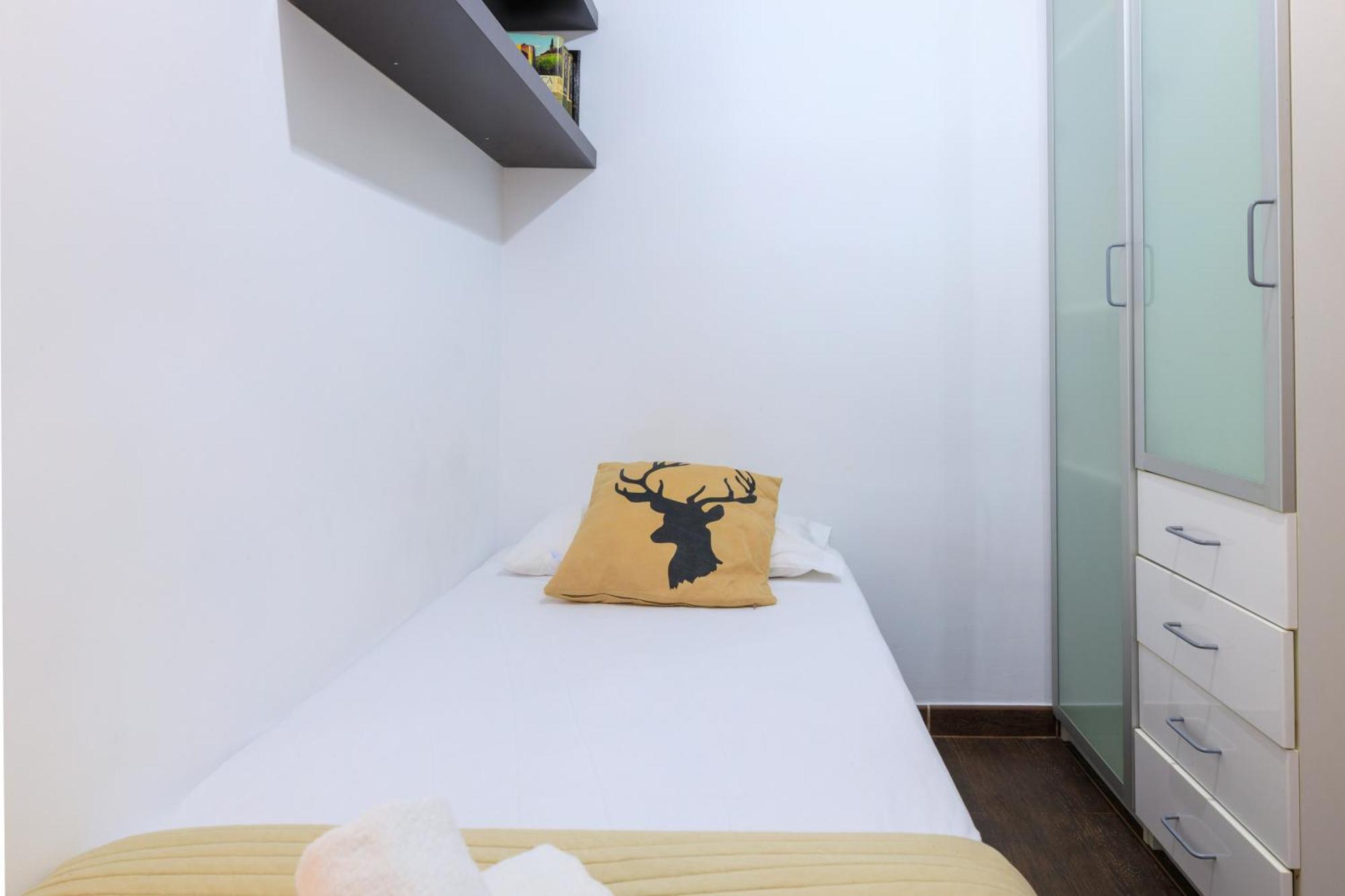 Housalia Corsega - 3 Bedrooms Next To Sagrada Familia * Barcelona