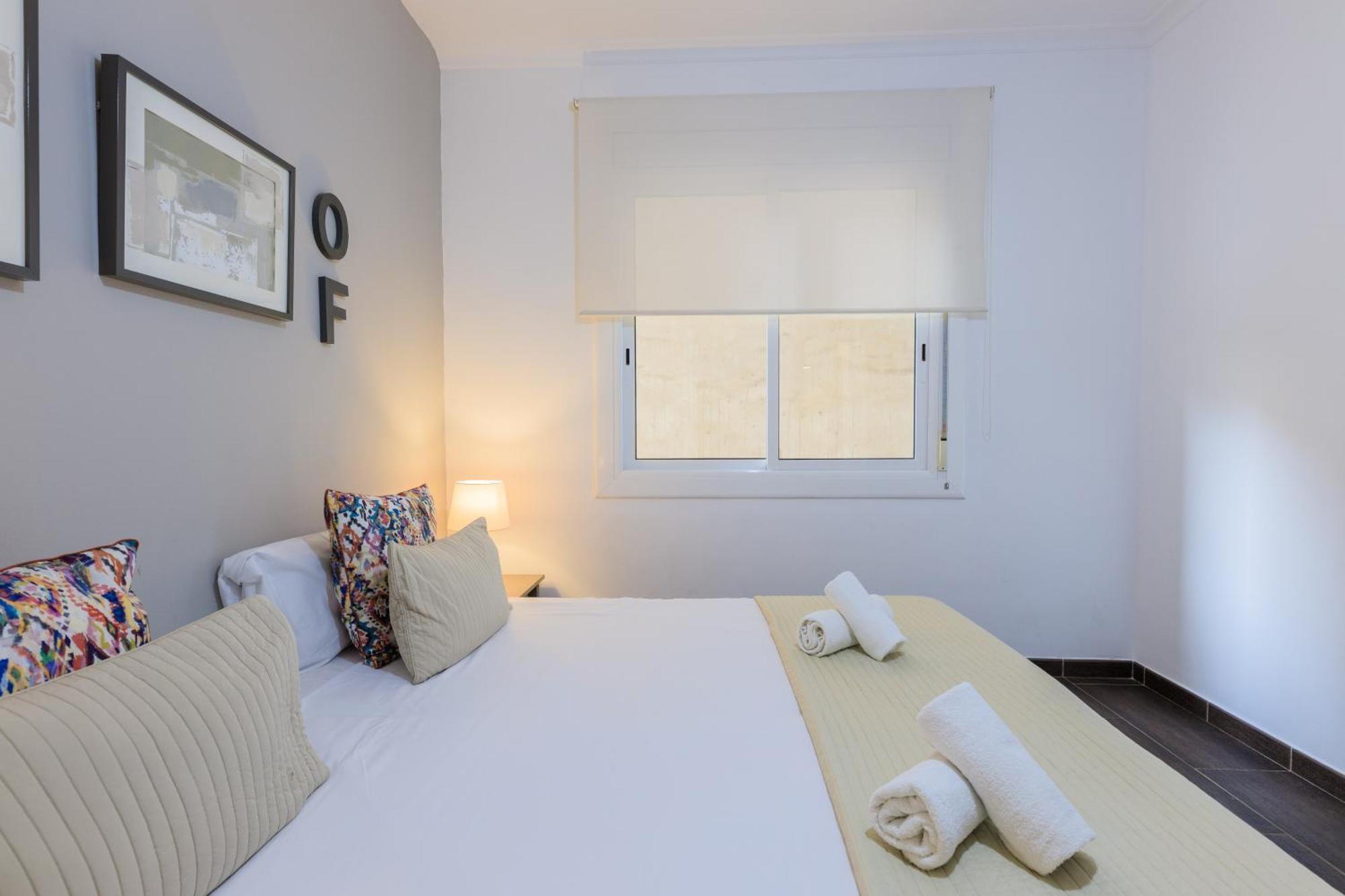 Housalia Corsega - 3 Bedrooms Next To Sagrada Familia