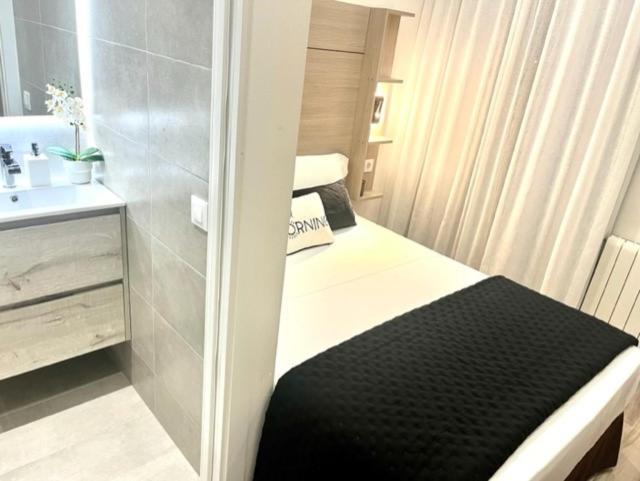 Front Arc Guest house *