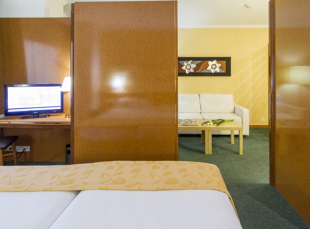 Apartahotel Acacia