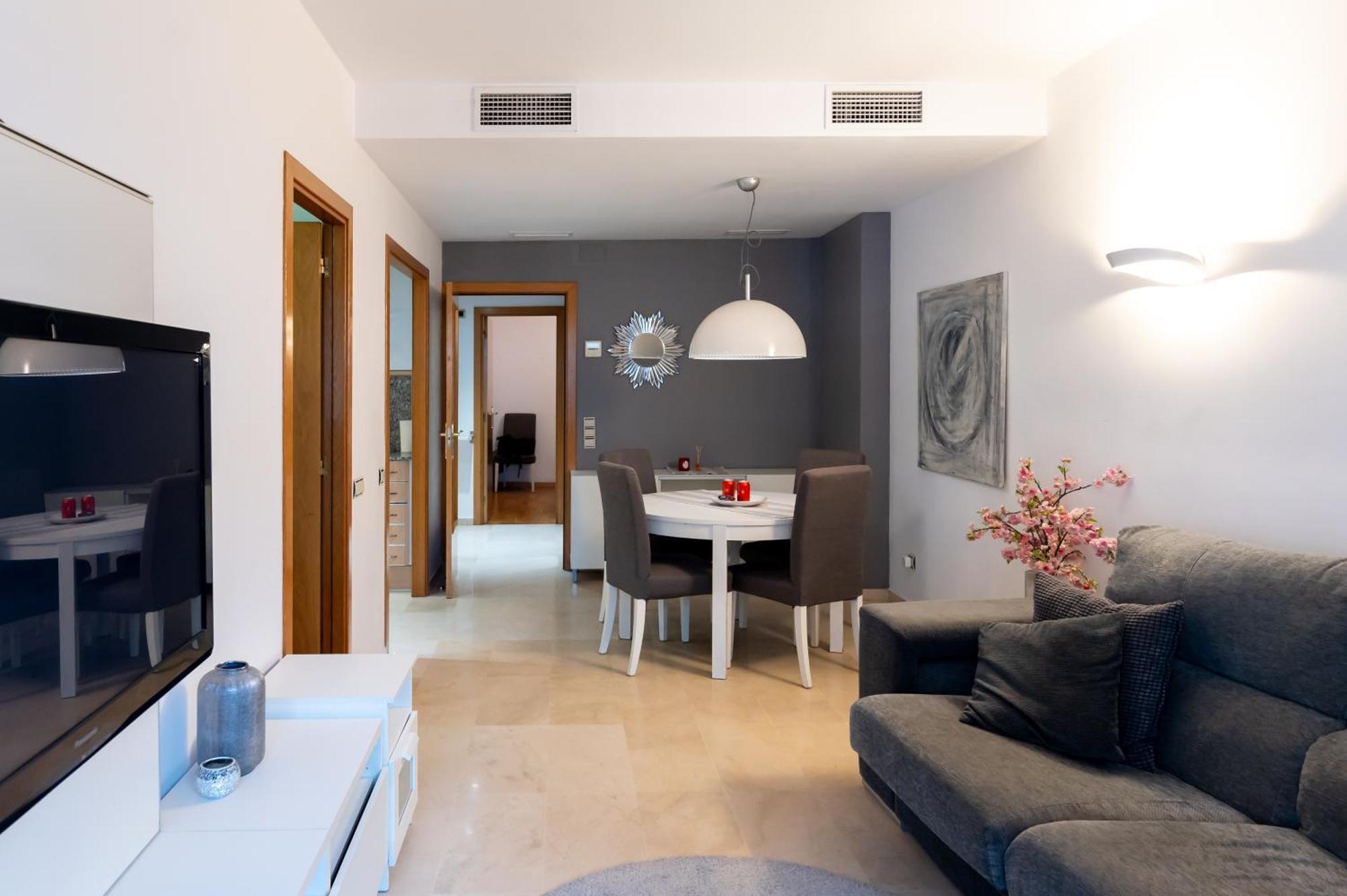 Comfy Downtown + Private Terrace Barcelona