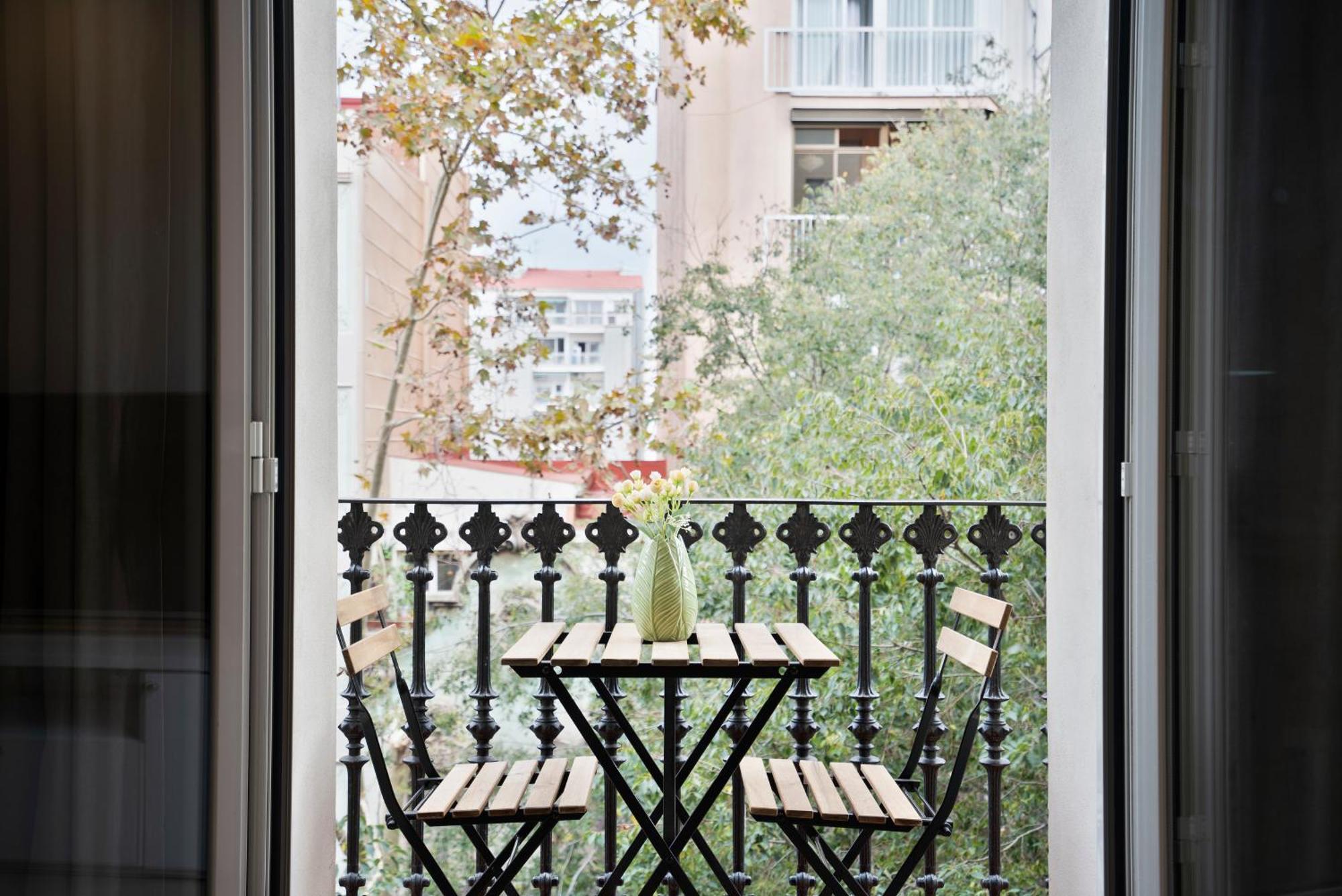 Bcnstop Sant Pau Apartahotel
