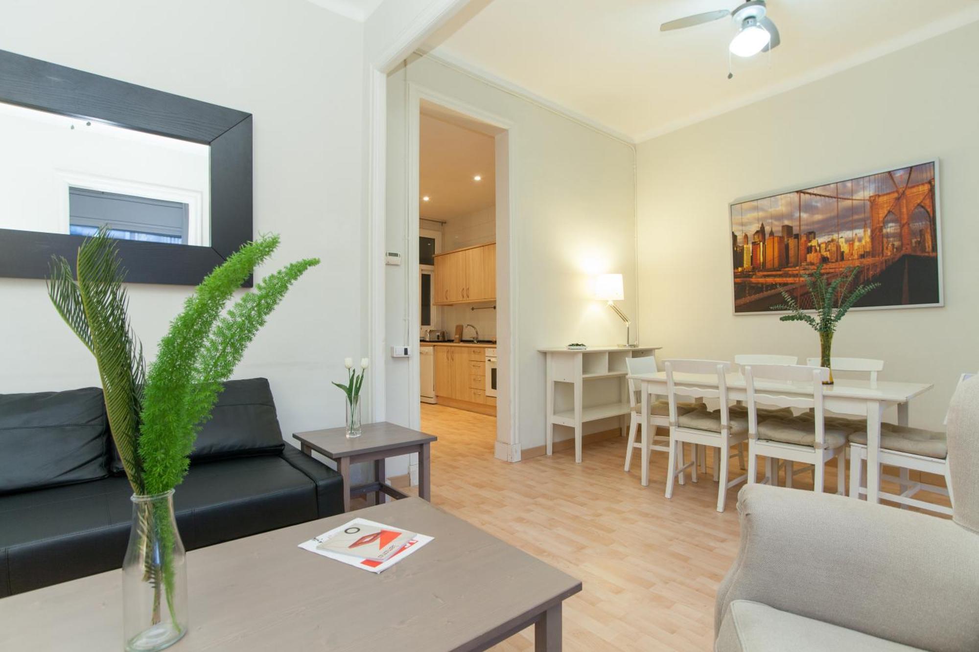 Housalia Sagrada Familia Apartment