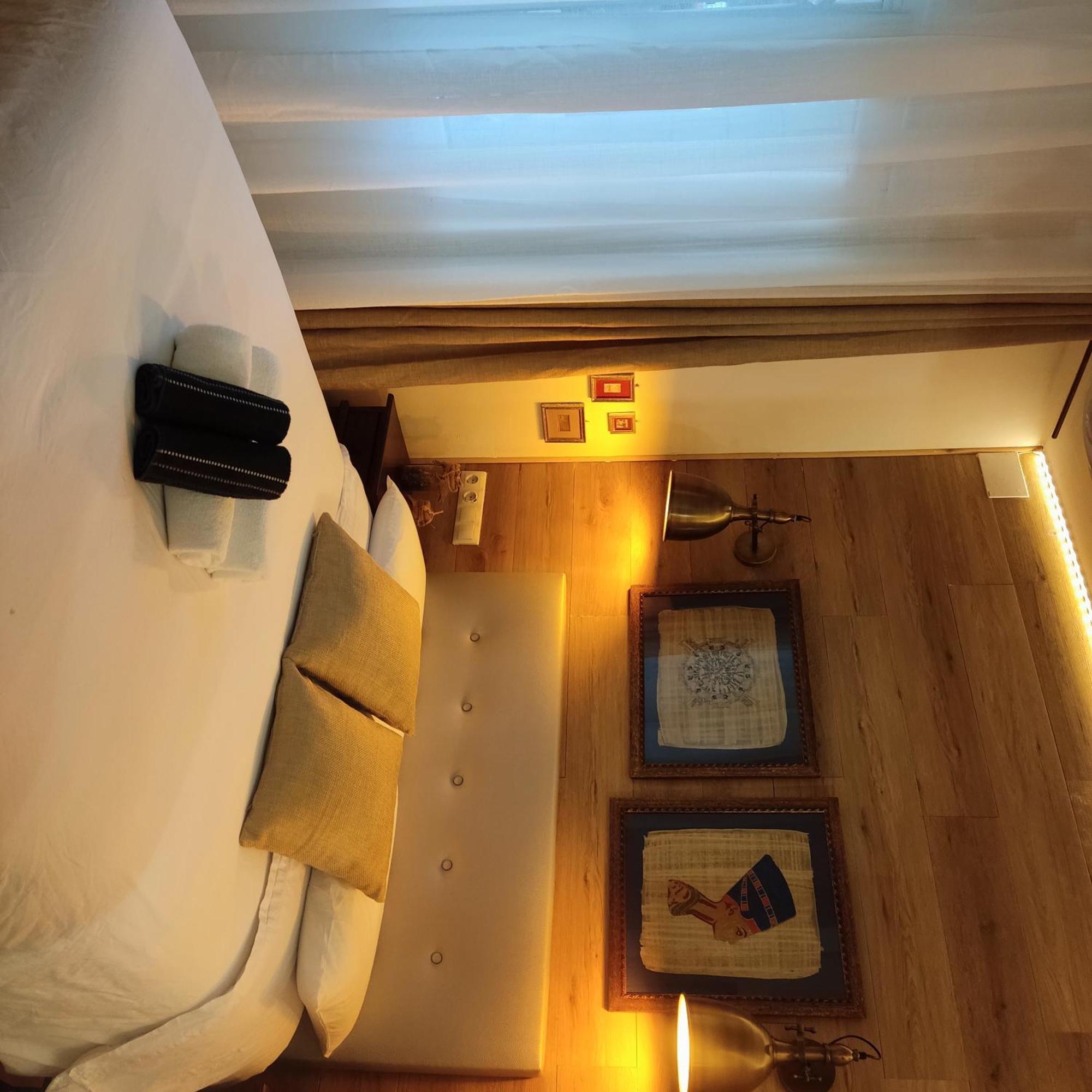 Studio Or With Private Bathroom Or With Shared Bathroom * Barcelona