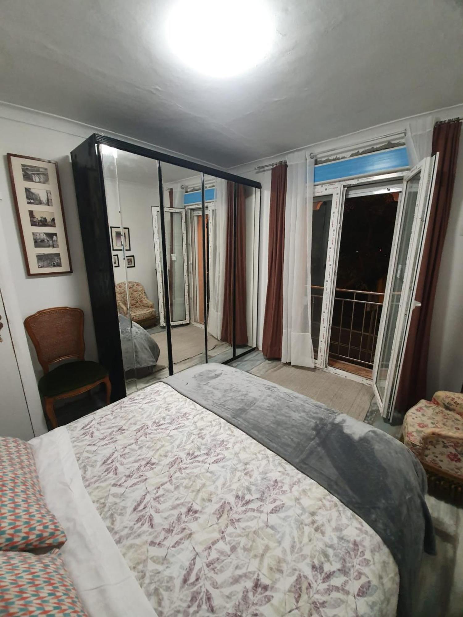 Apartamento Studio Or With Private Bathroom Or With Shared Bathroom Barcelona