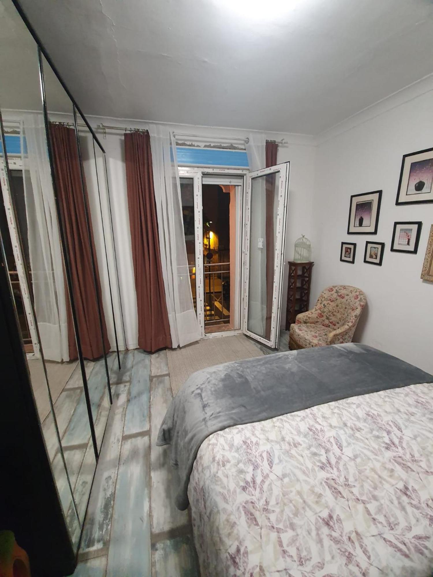 Apartamento Studio Or With Private Bathroom Or With Shared Bathroom