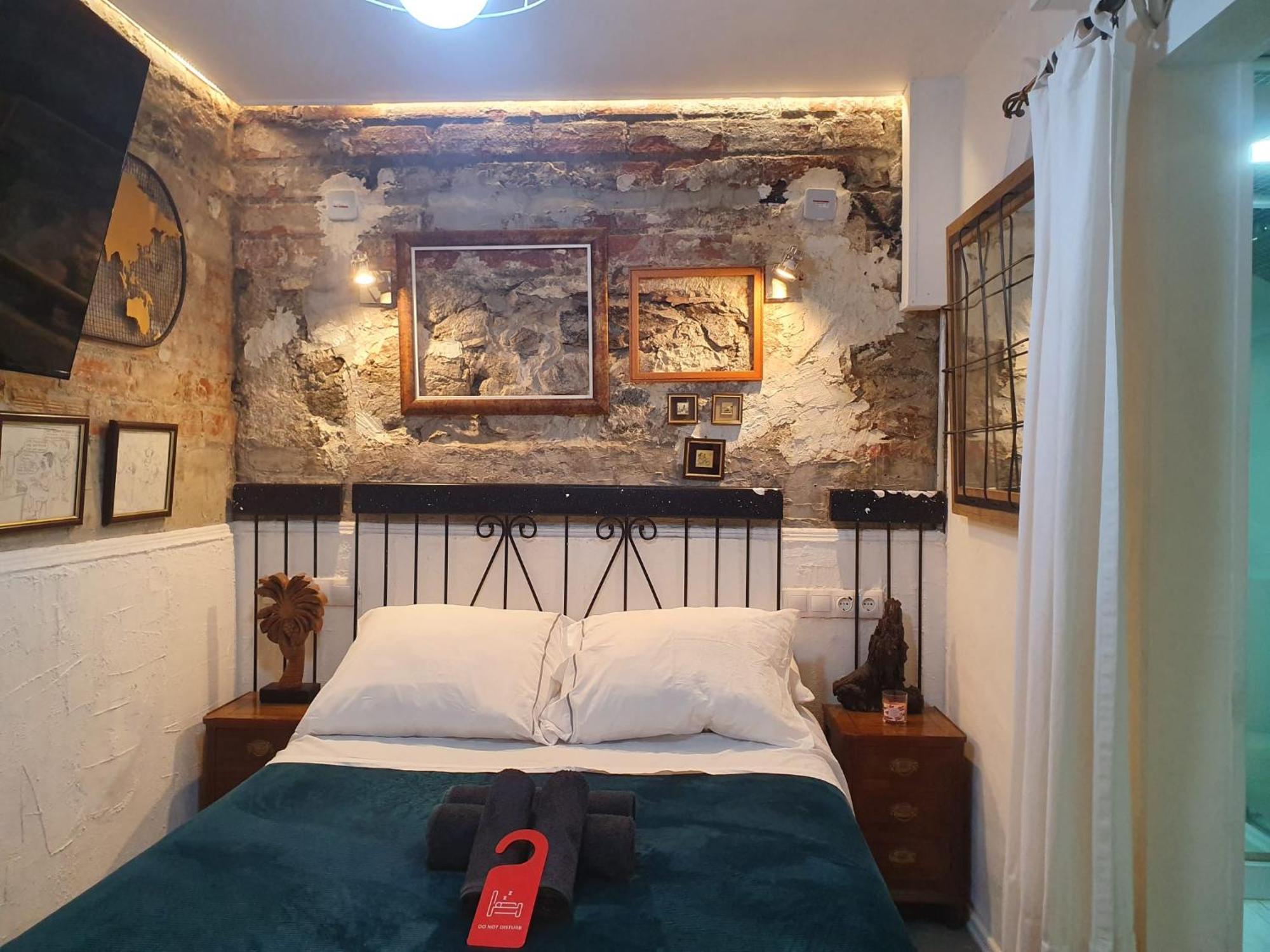 Apartamento Studio Or With Private Bathroom Or With Shared Bathroom Barcelona