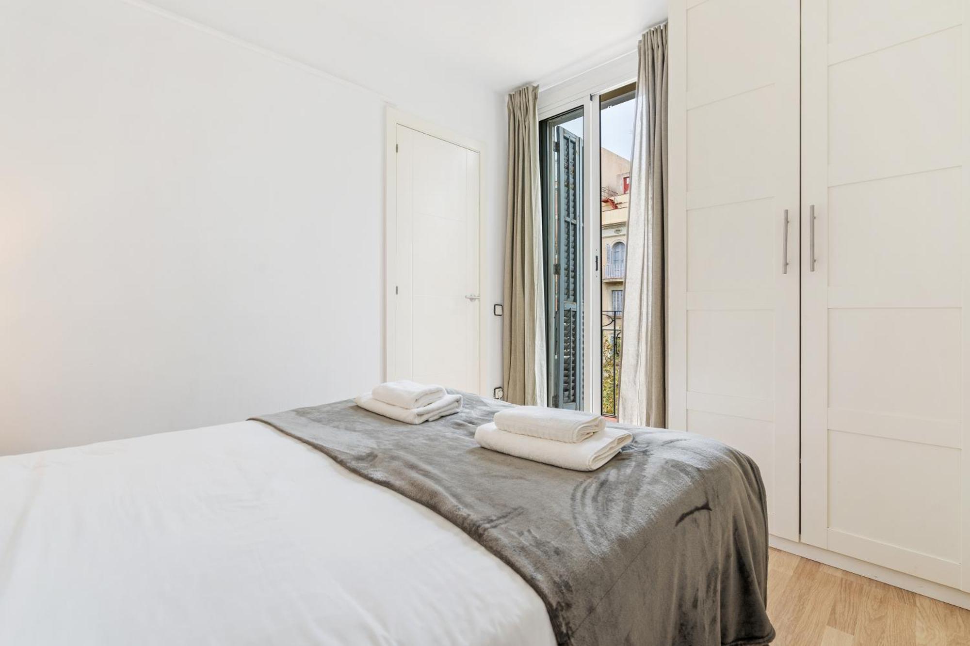 Sagrada Familia Avenida Gaudi Views&Cozy Lounge Apartment