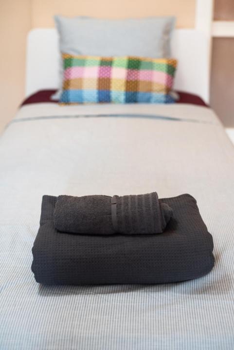 Hostal Traditional In Eixample *