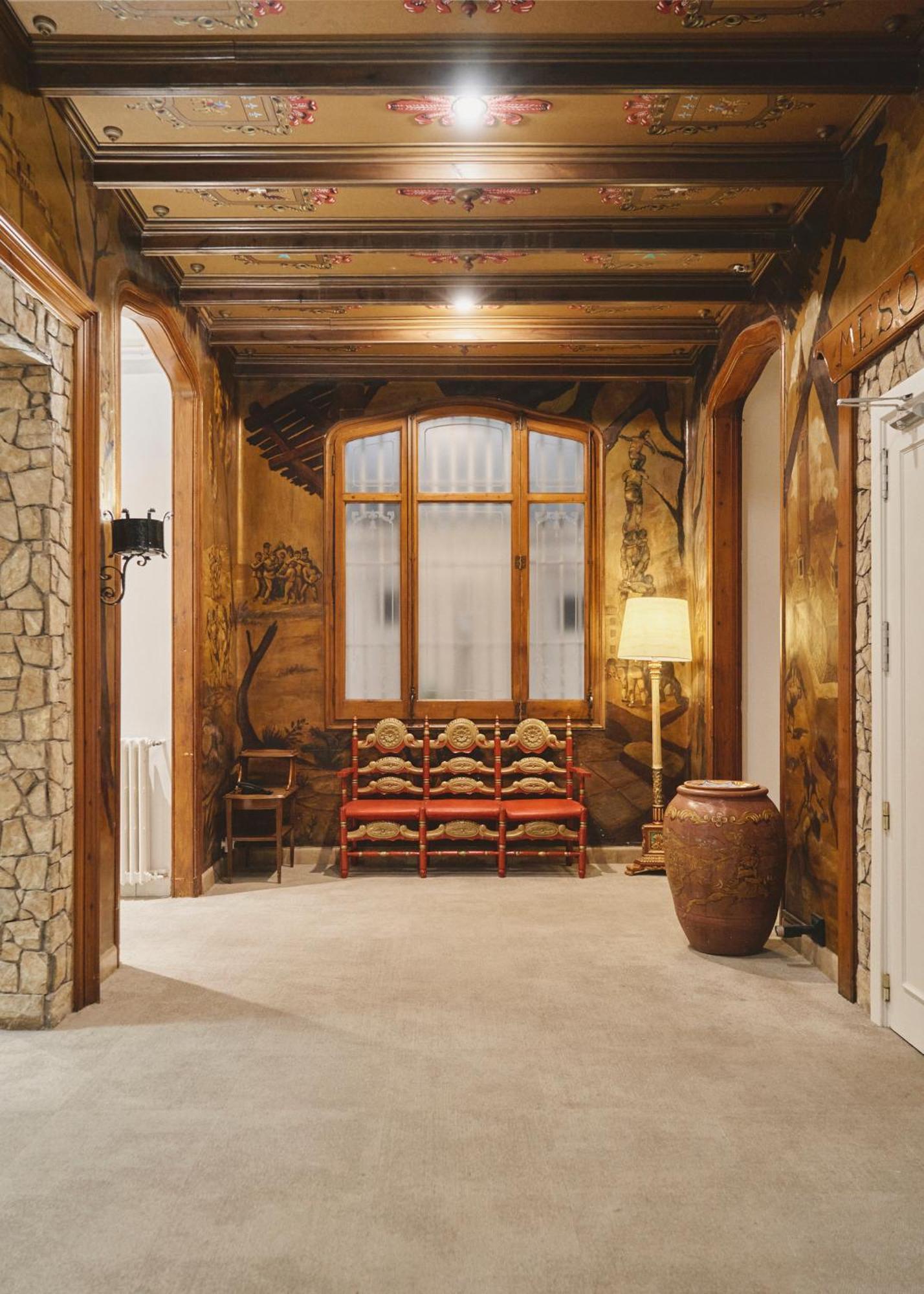 Hotel Mesón Castilla Atiram