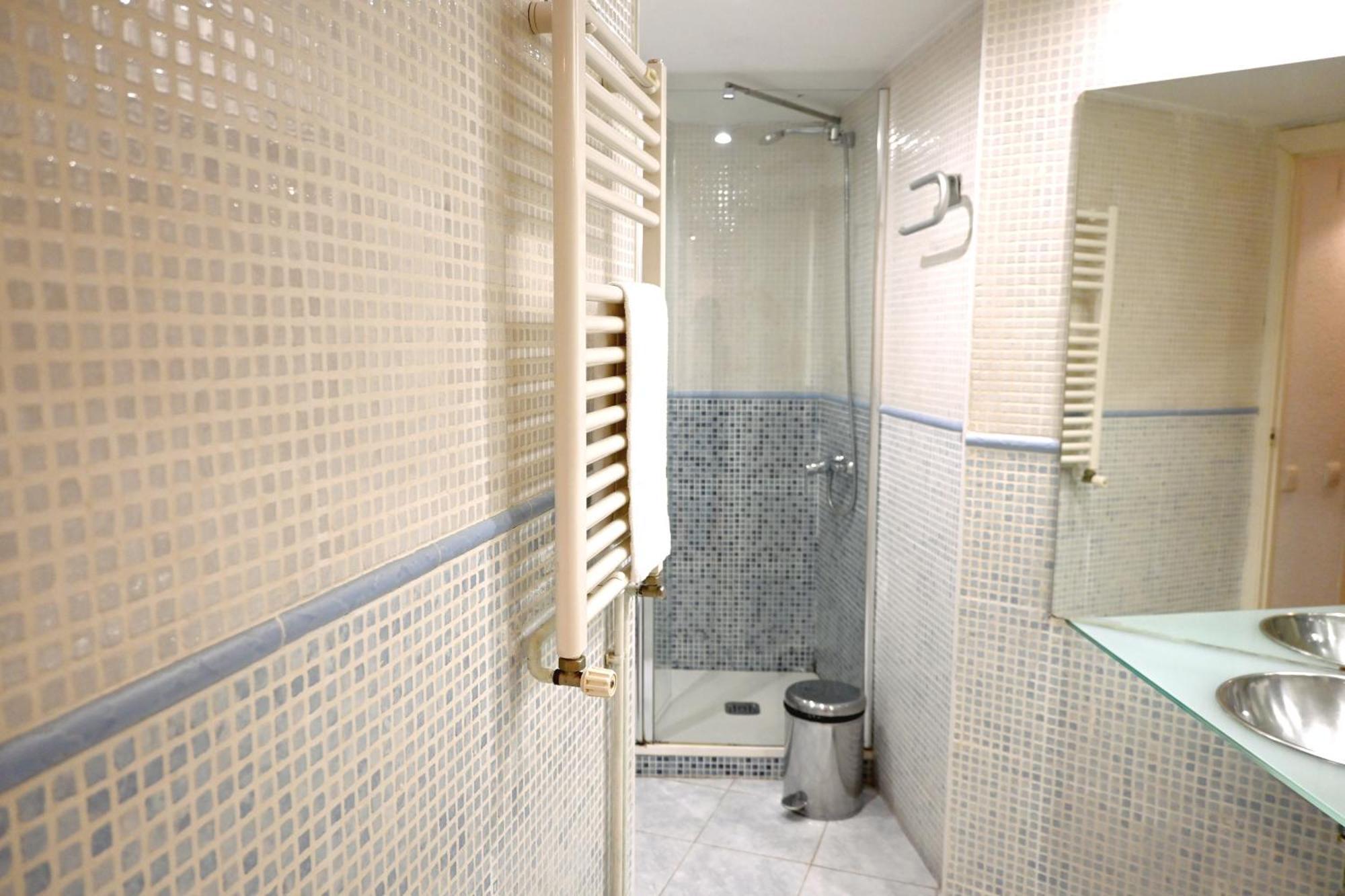 Homenfun Sagrada Familia Glories Apartamento